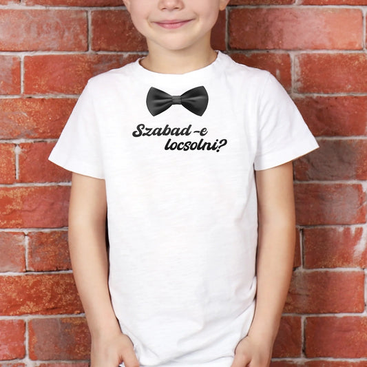 feher-gyerek-polo-kisfiu-mockup_02