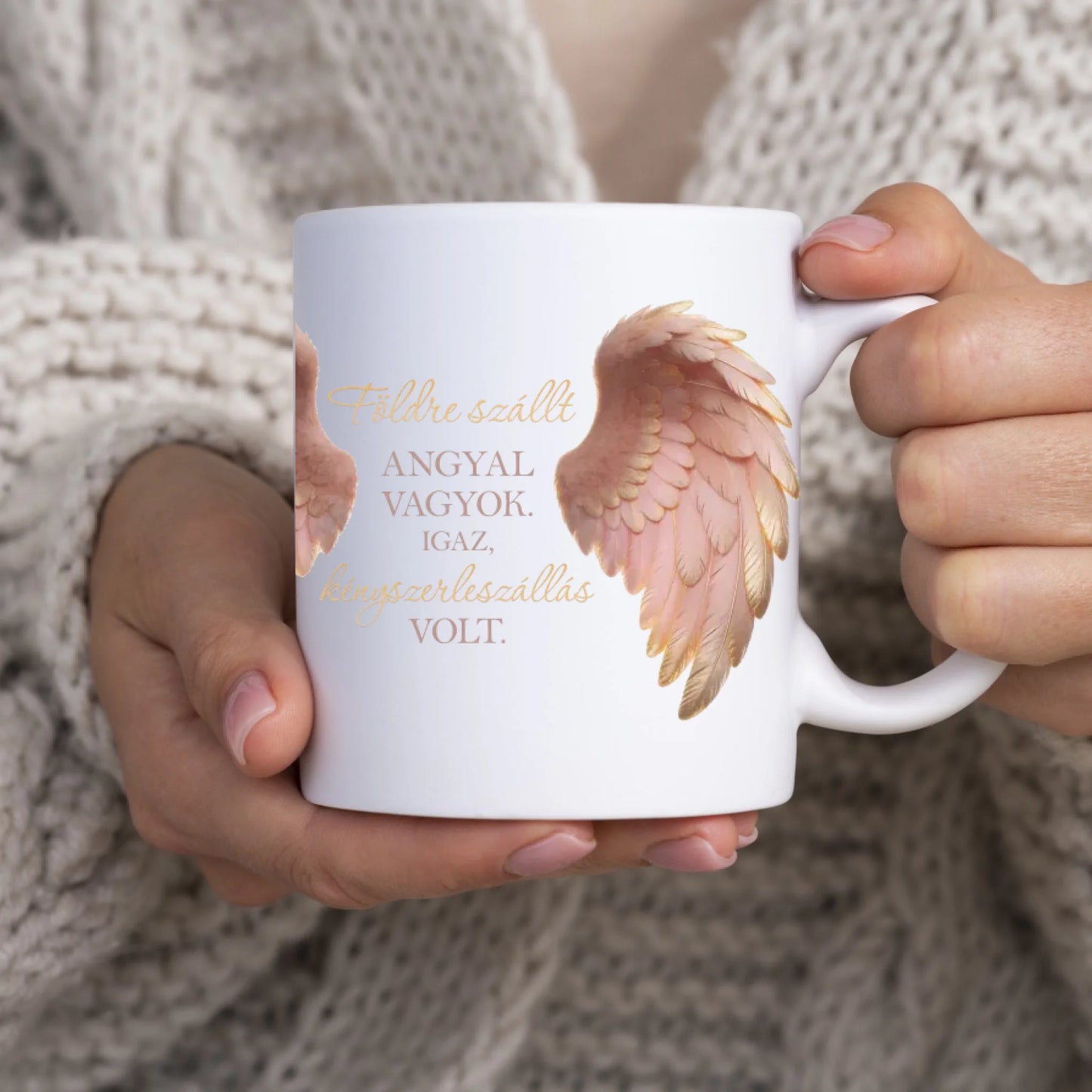 feher-bogre-pulcsiskez