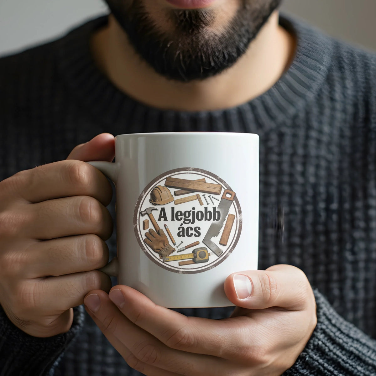 feher-bogre-mockup-szakallas-ferfi