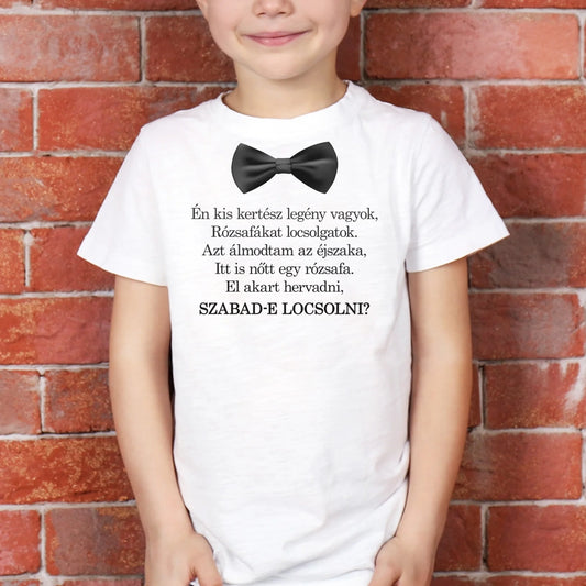 feher-gyerek-polo-kisfiu-mockup_02