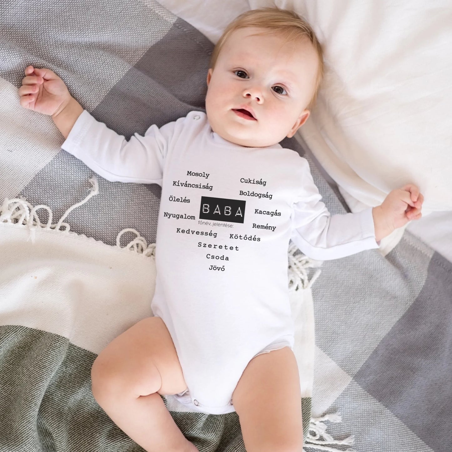 feher-baby-body-hosszu